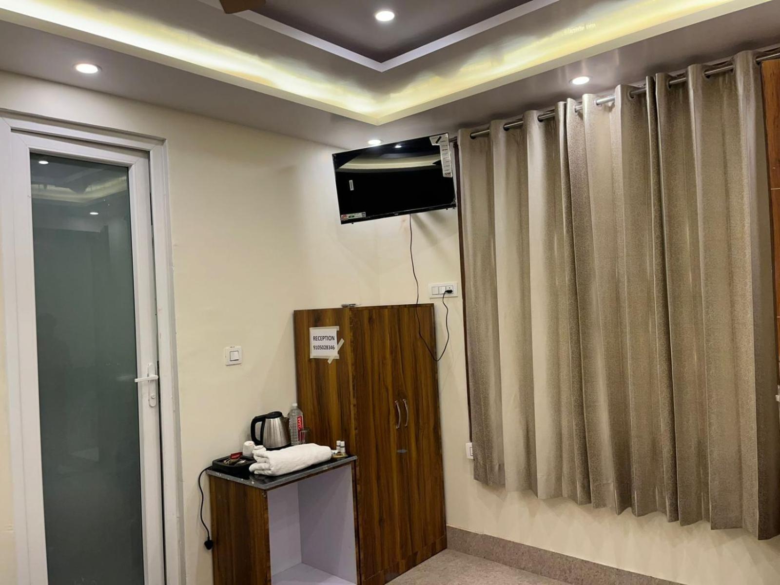 Hotel Grand Safari Kotdwara Экстерьер фото