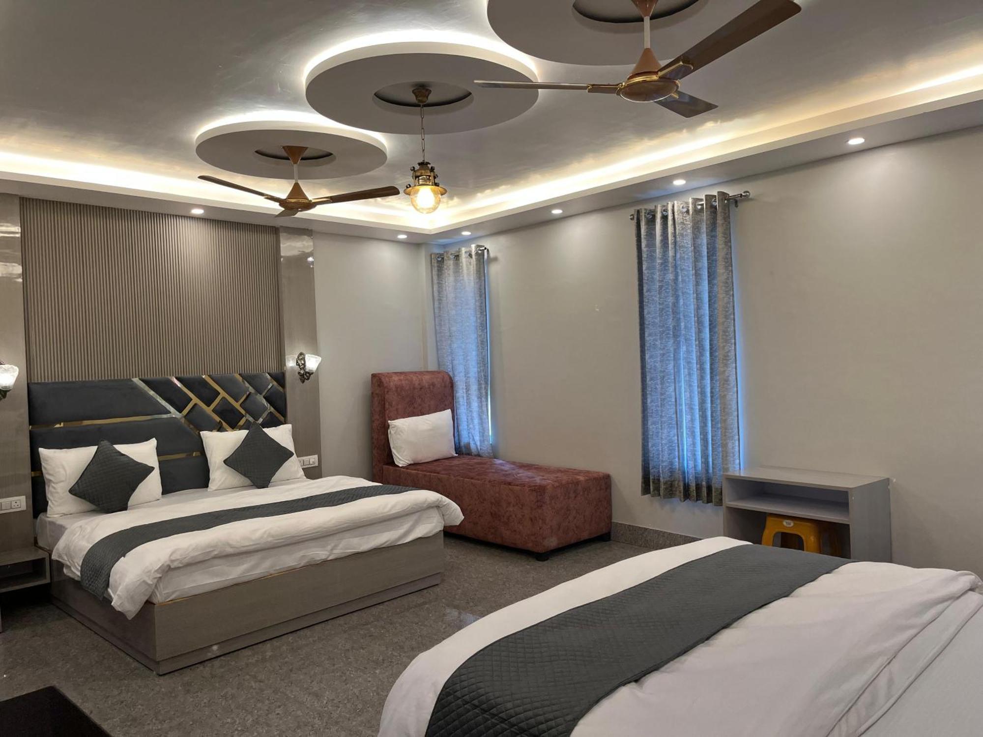 Hotel Grand Safari Kotdwara Экстерьер фото