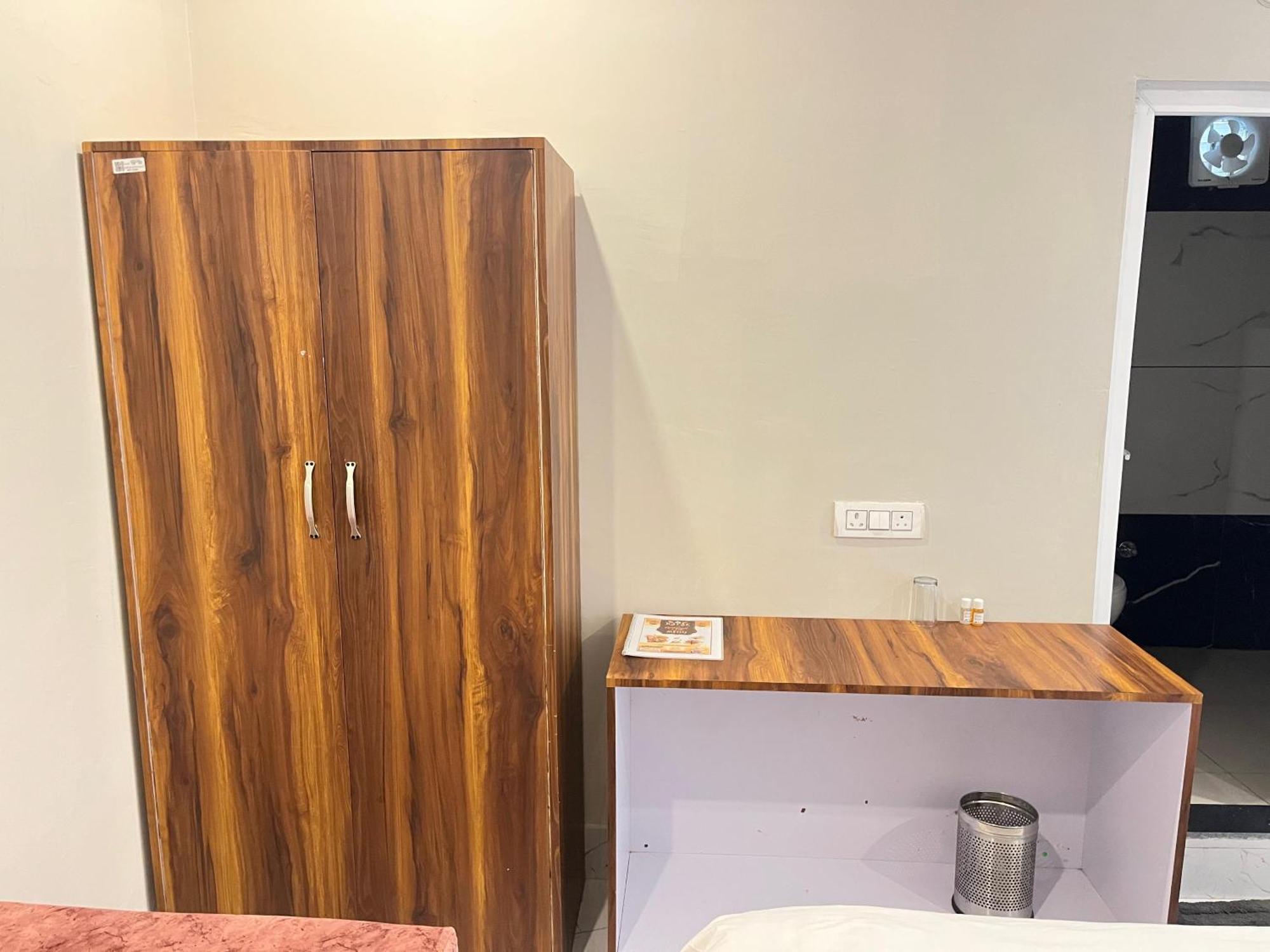 Hotel Grand Safari Kotdwara Экстерьер фото